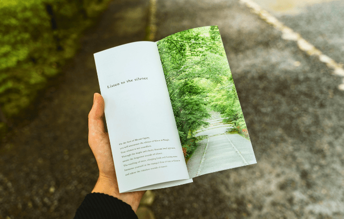 half-fold-brochure-printing